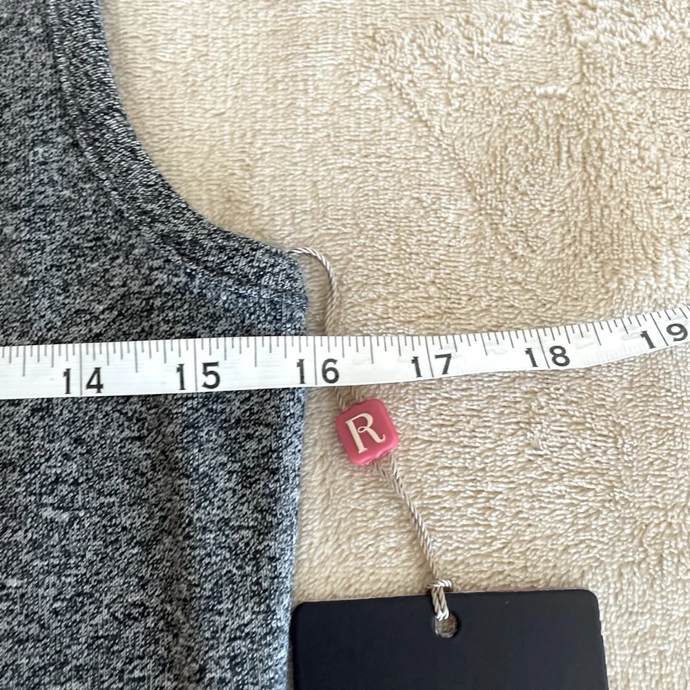 Rafaella Sleeveless Studded Top - Size XS - Picture 8 of 11